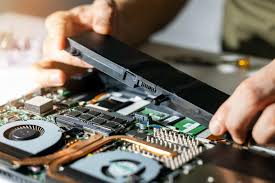Mentenanță laptop